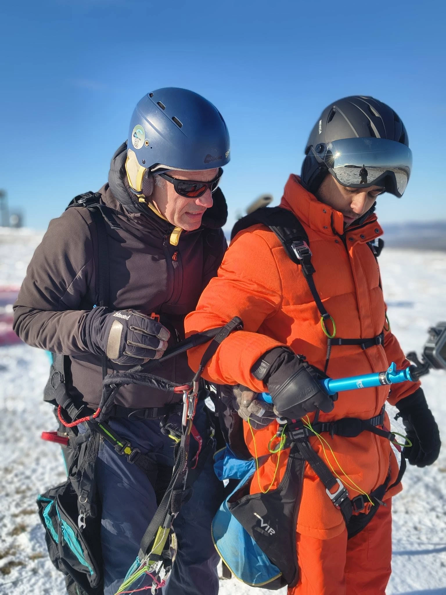 Măcrin Desa — Tandem Pilot Paragliding Brasov